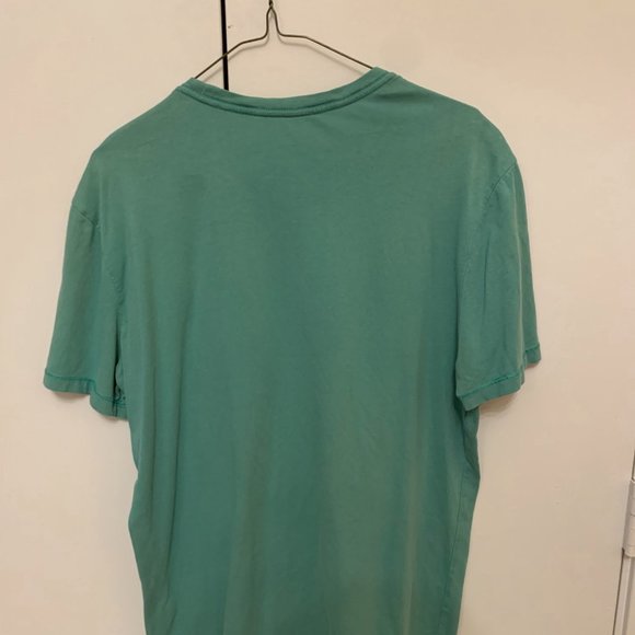 Bass Green T Shirt with Pocket (Size Medium) - Picture 2 of 2